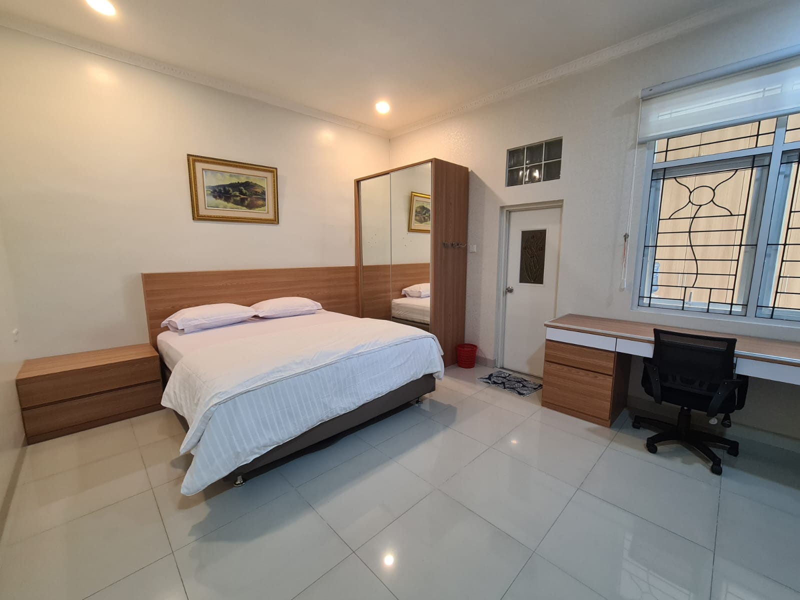 Rumah Disewakan Fully Furnished di Taman Beverly Lippo Cikarang